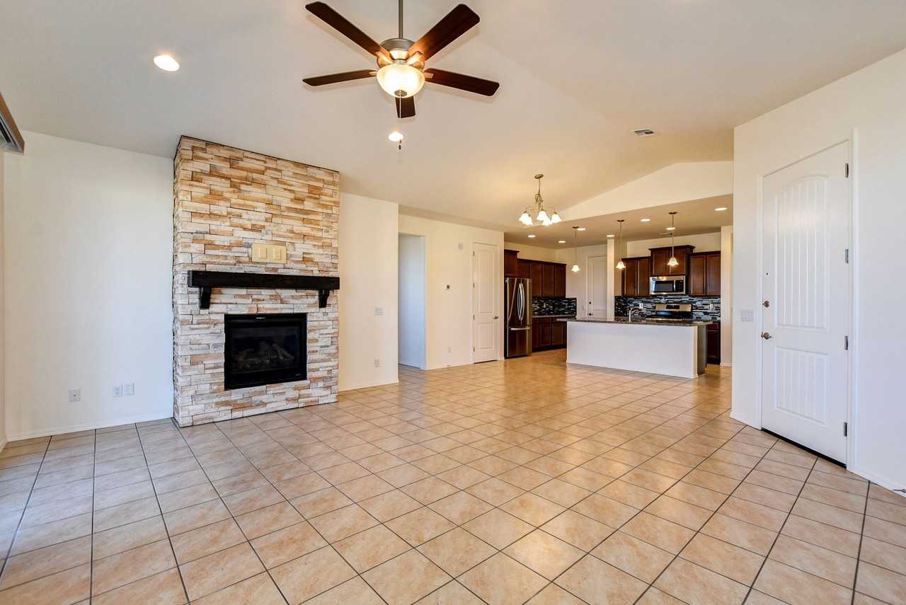 1416 Auburn Trl - Photo 6 of 26