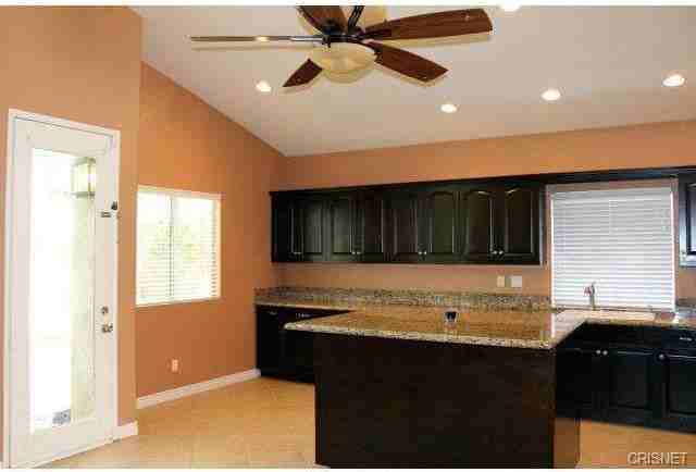 27481 Westover Way - Photo 3 of 20