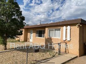 2405 Dorothy St Ne - Photo 1 of 1