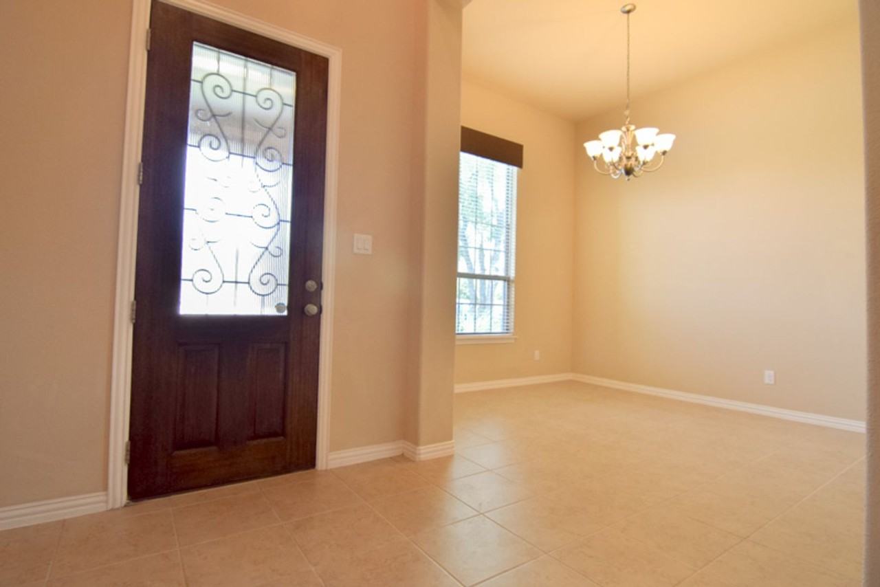 4011 Gloucester Dr - Photo 6 of 24