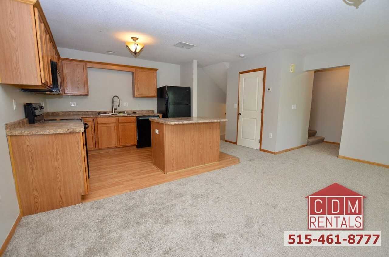 293 Ne Basswood - Photo 2 of 14