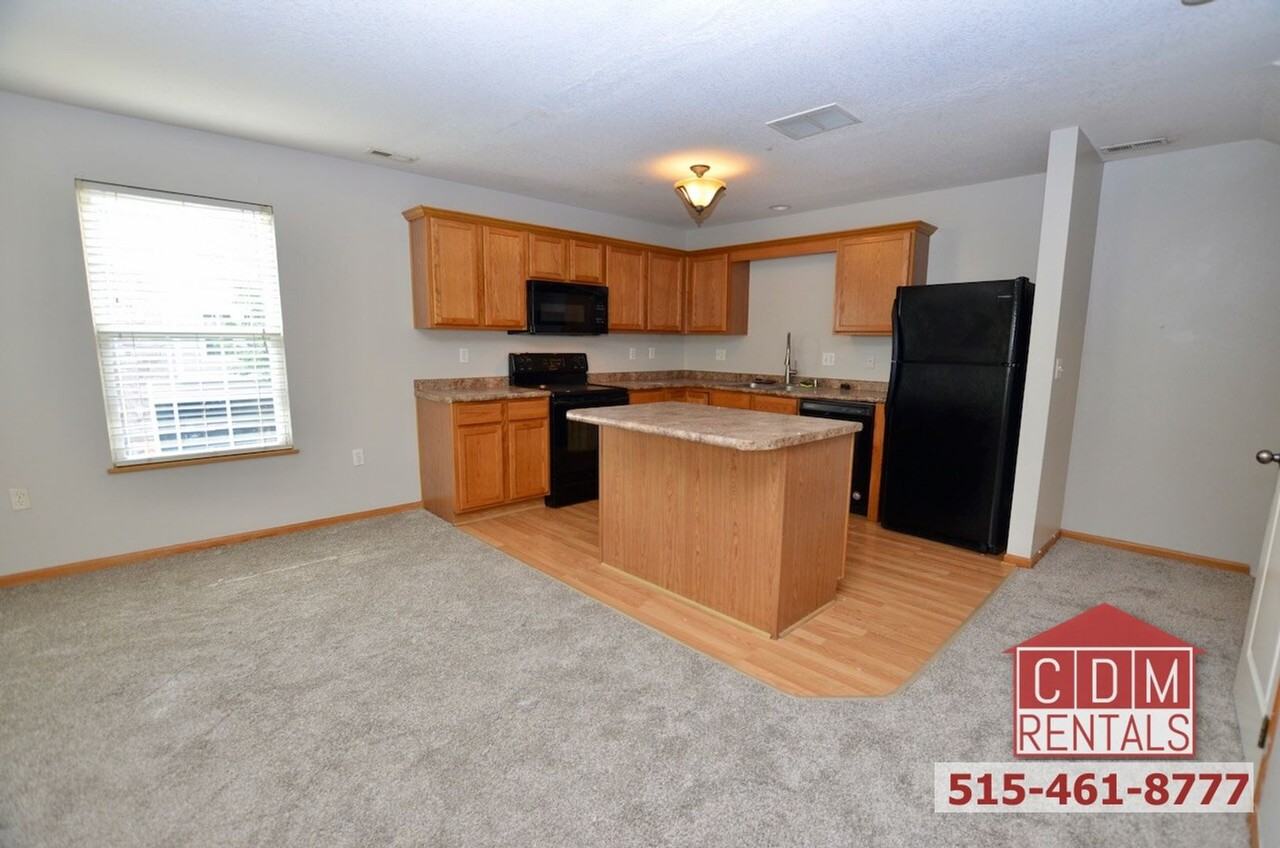 293 Ne Basswood - Photo 4 of 14