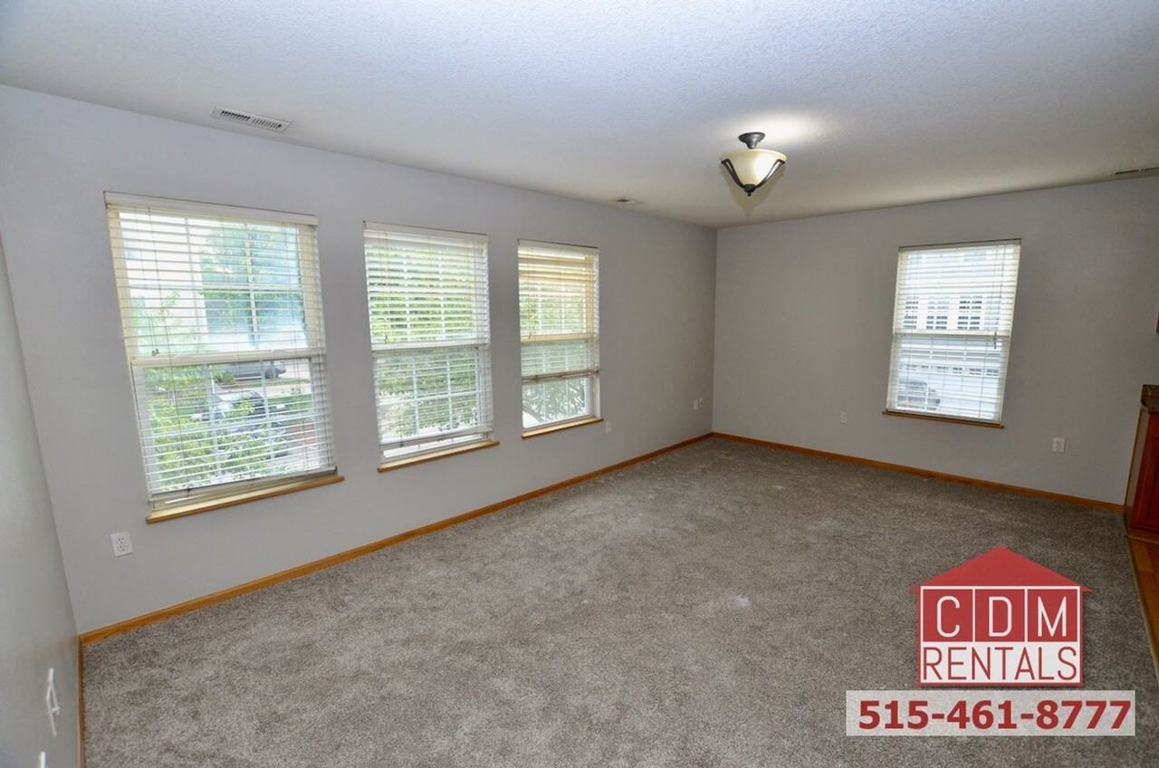293 Ne Basswood - Photo 6 of 14