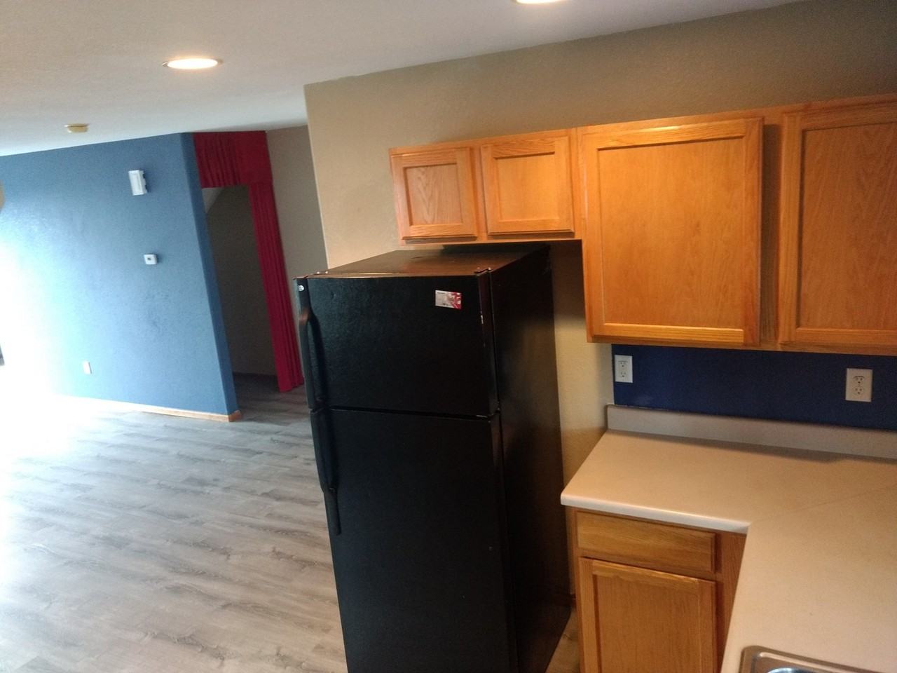 4914 E 101st Ct - Photo 2 of 37