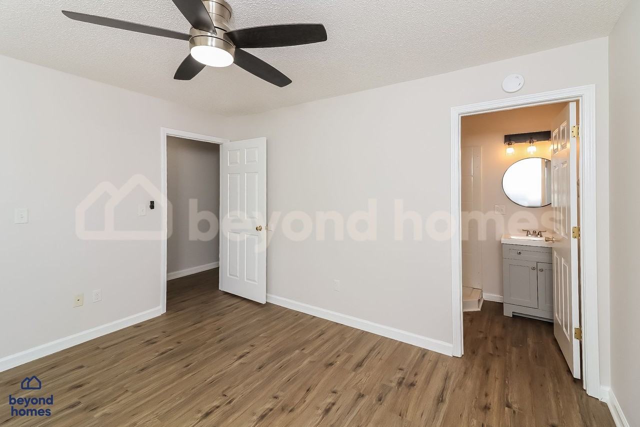 120 Passons Rd - Photo 7 of 18