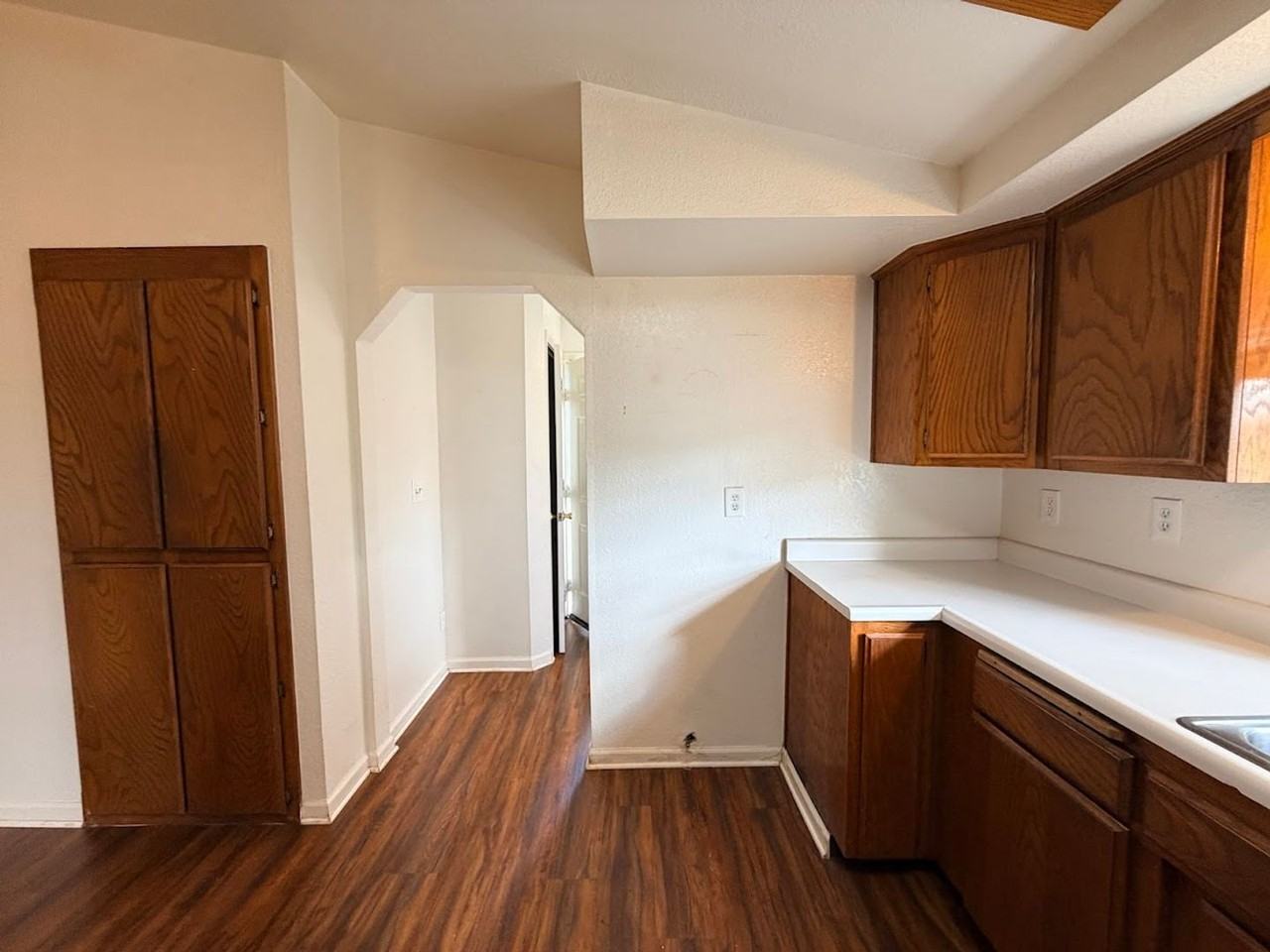 6903 Airport Rd - Photo 4 of 27
