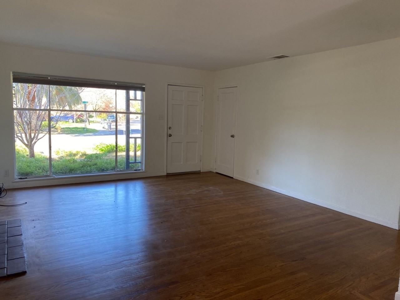 648 K St - Photo 2 of 16