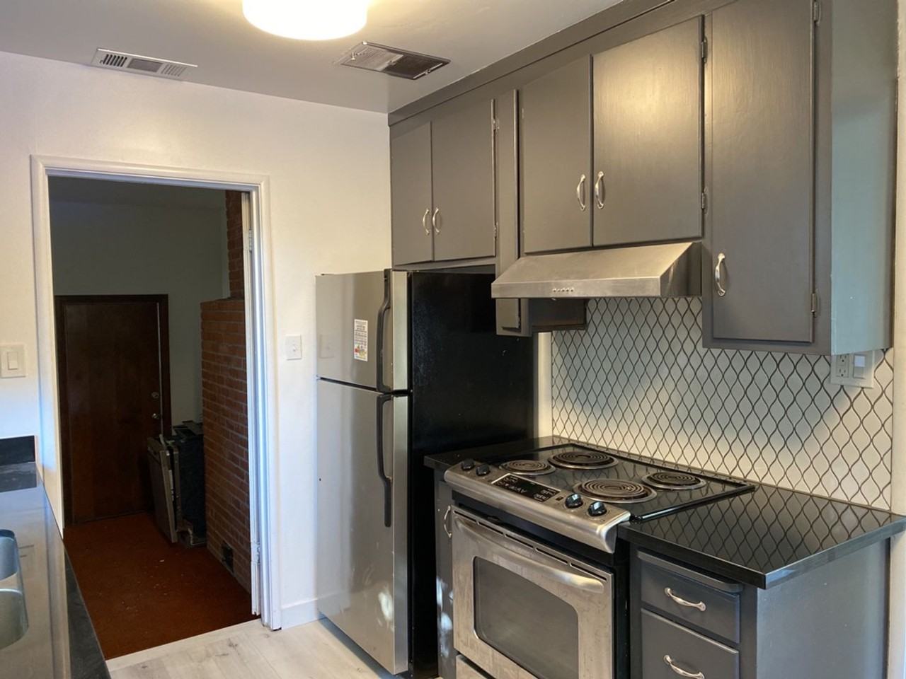 648 K St - Photo 7 of 16
