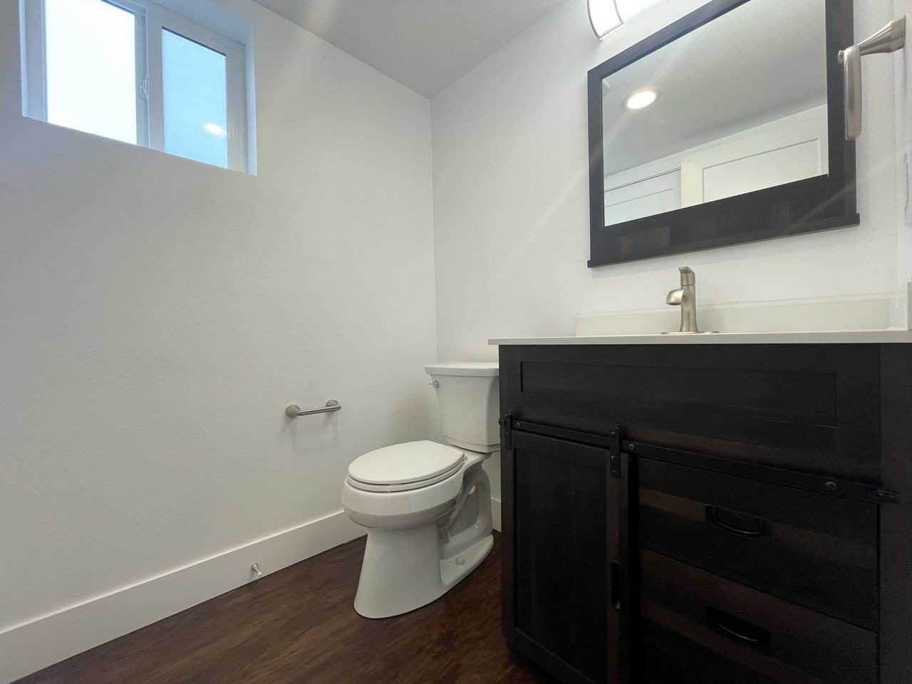 29 S Lee Ct - Photo 3 of 11