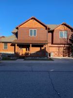 featured image of 250 Whitehorse Dr