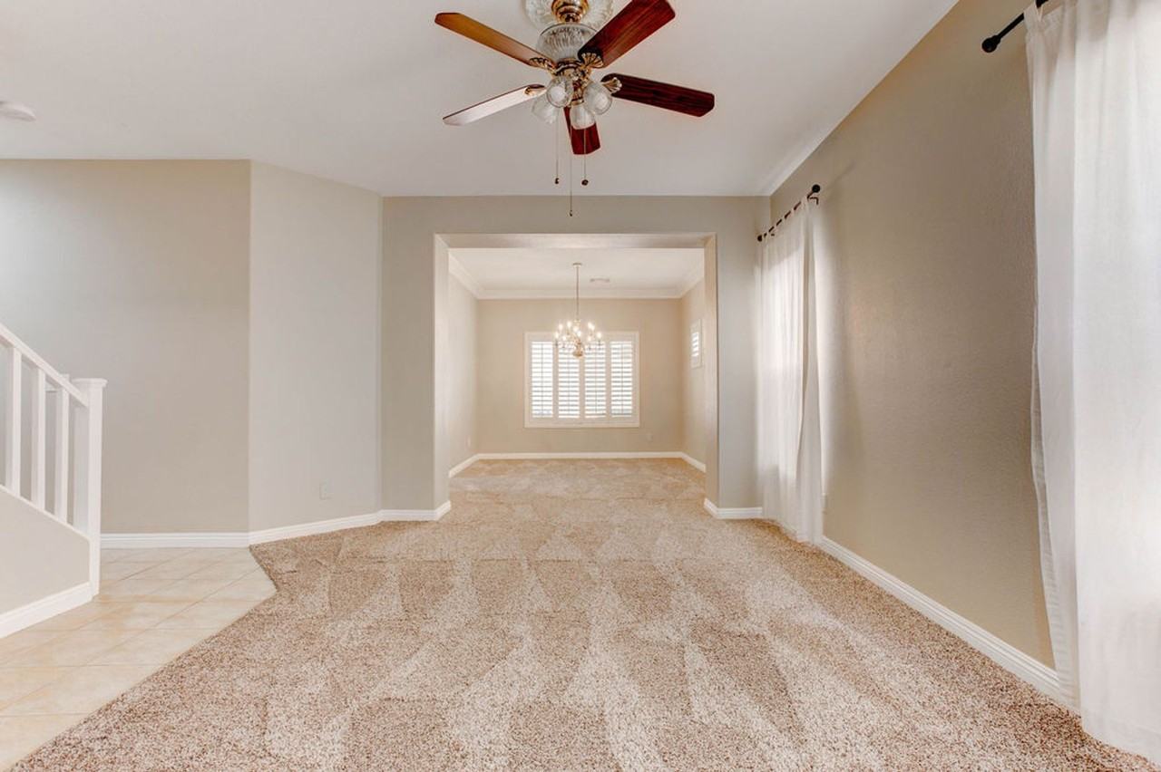809 Royal Birch Ln - Photo 2 of 50