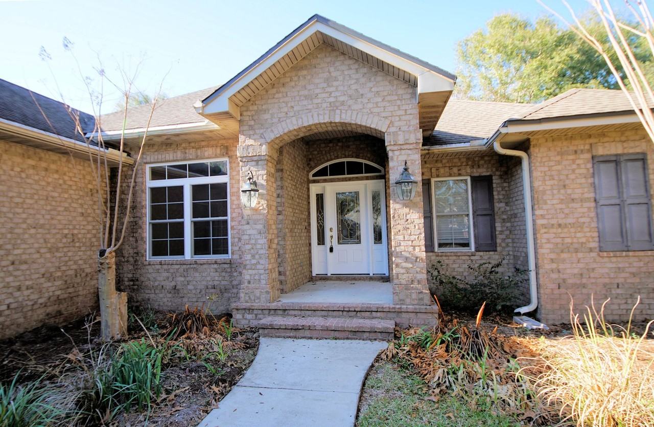 812 Coldwater Creek Cir - Photo 4 of 47