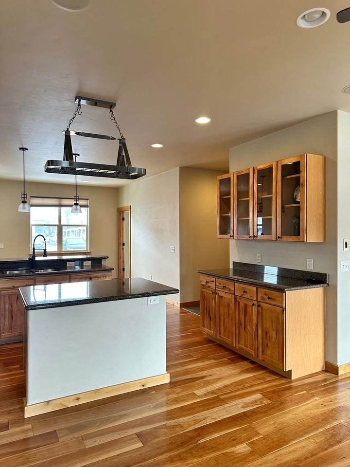 418 Enterprise Blvd #22 - Photo 4 of 32