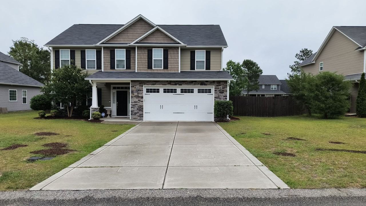 4017 Quarry Hollow Dr - Photo 2 of 50