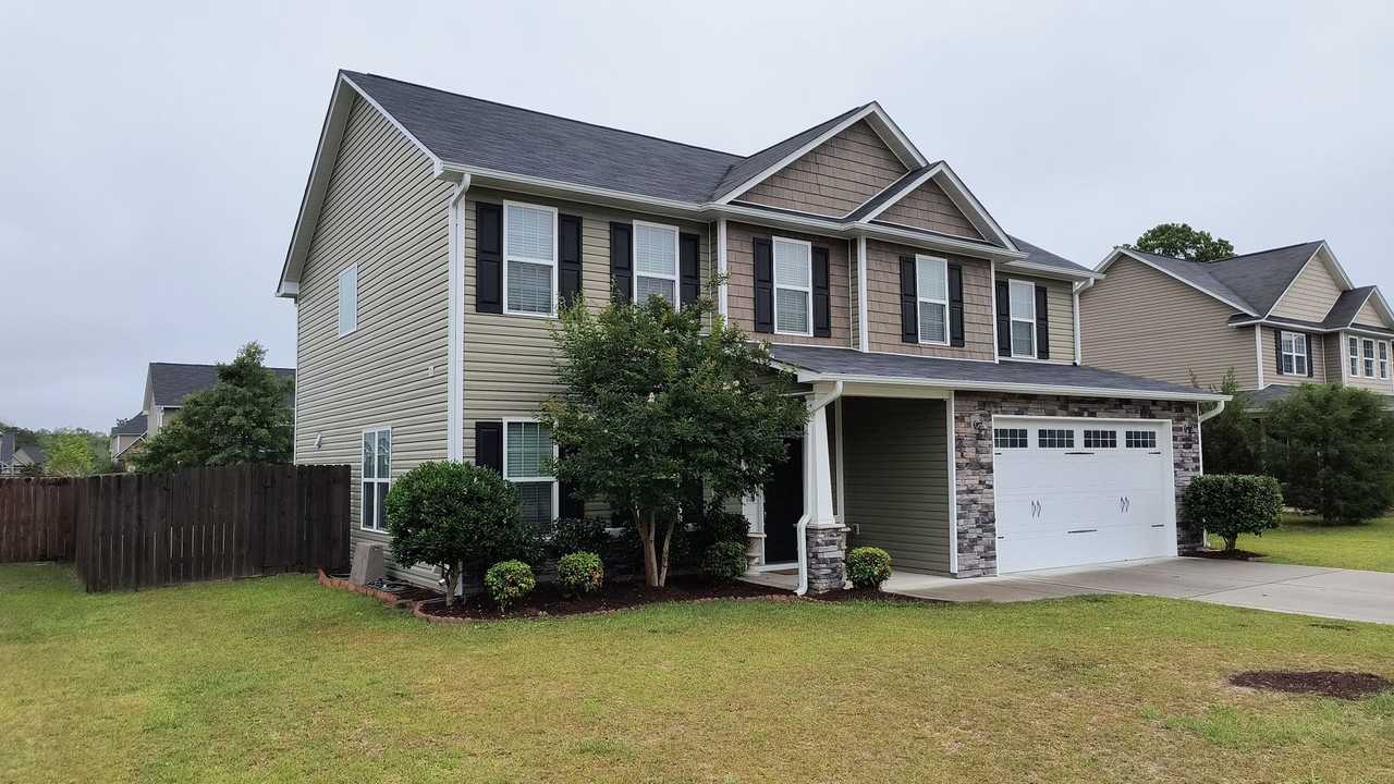 4017 Quarry Hollow Dr - Photo 4 of 50