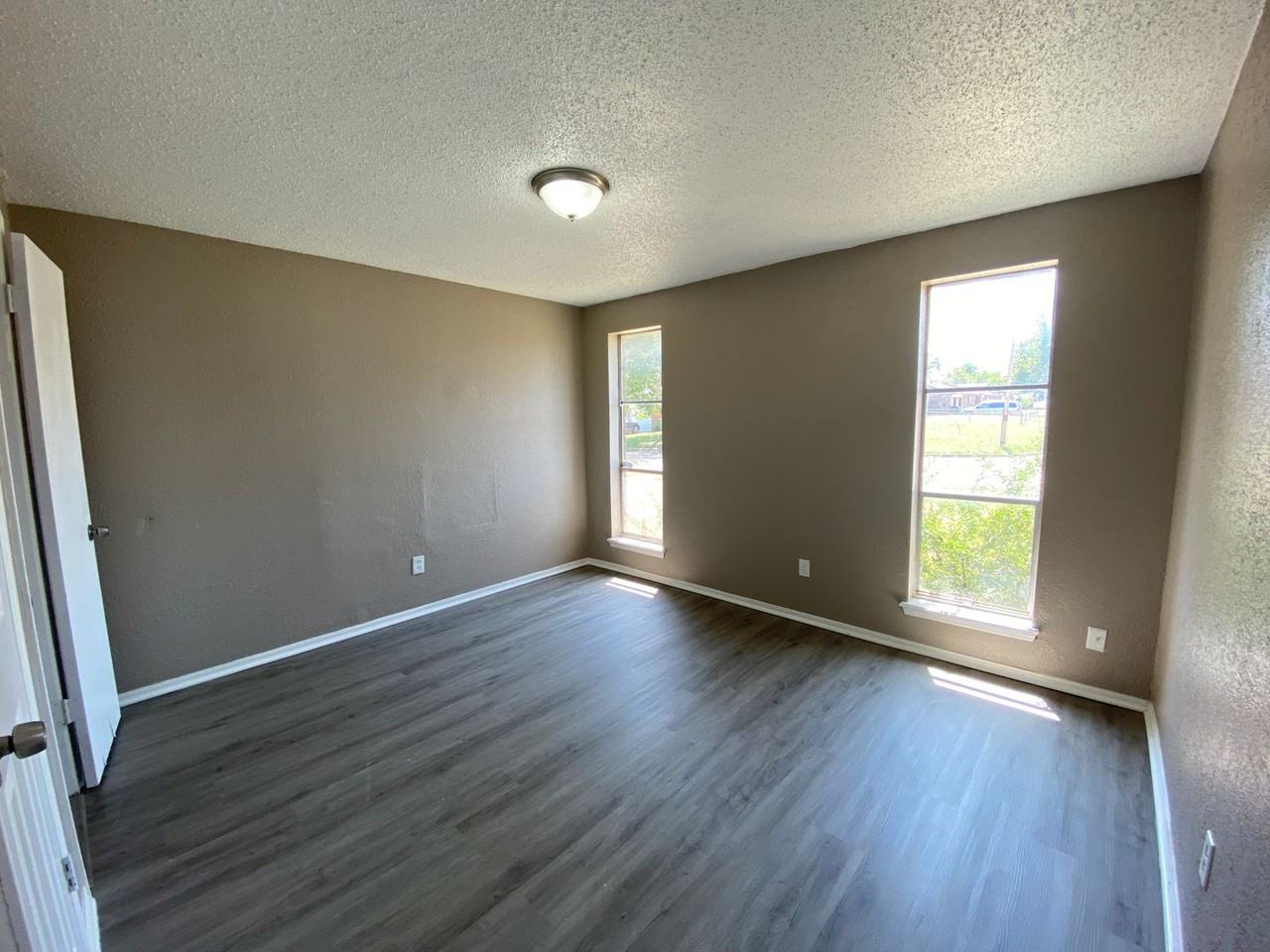 4009 Se 46th St - Photo 6 of 14