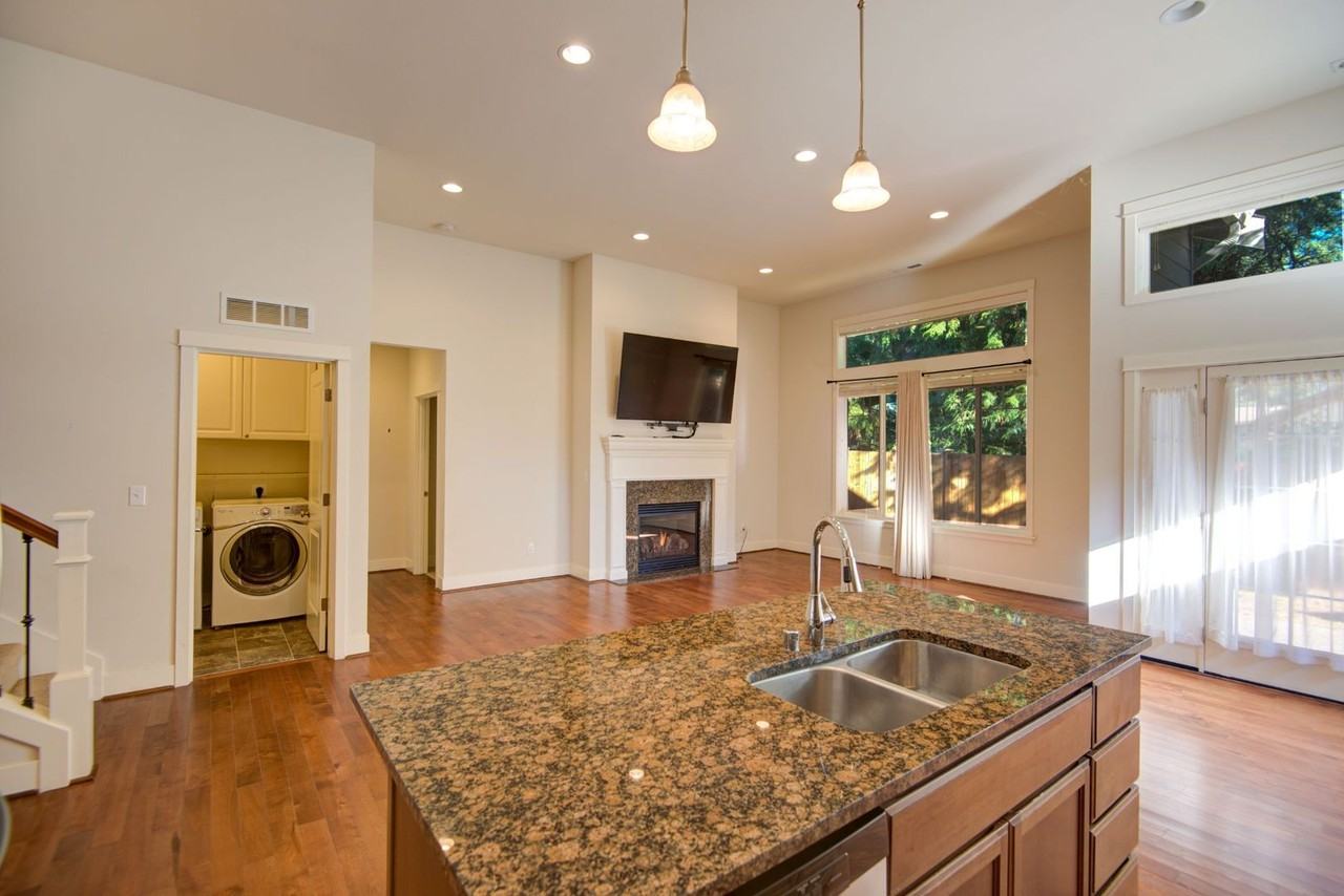 21915 78th Pl W - Photo 5 of 14