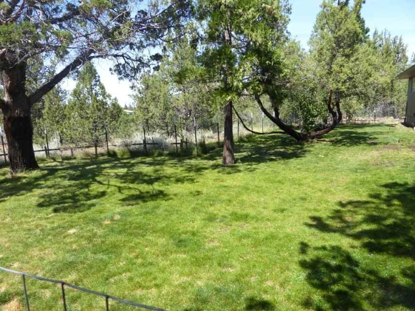 63910 Old Bend Redmond Hwy - Photo 3 of 23