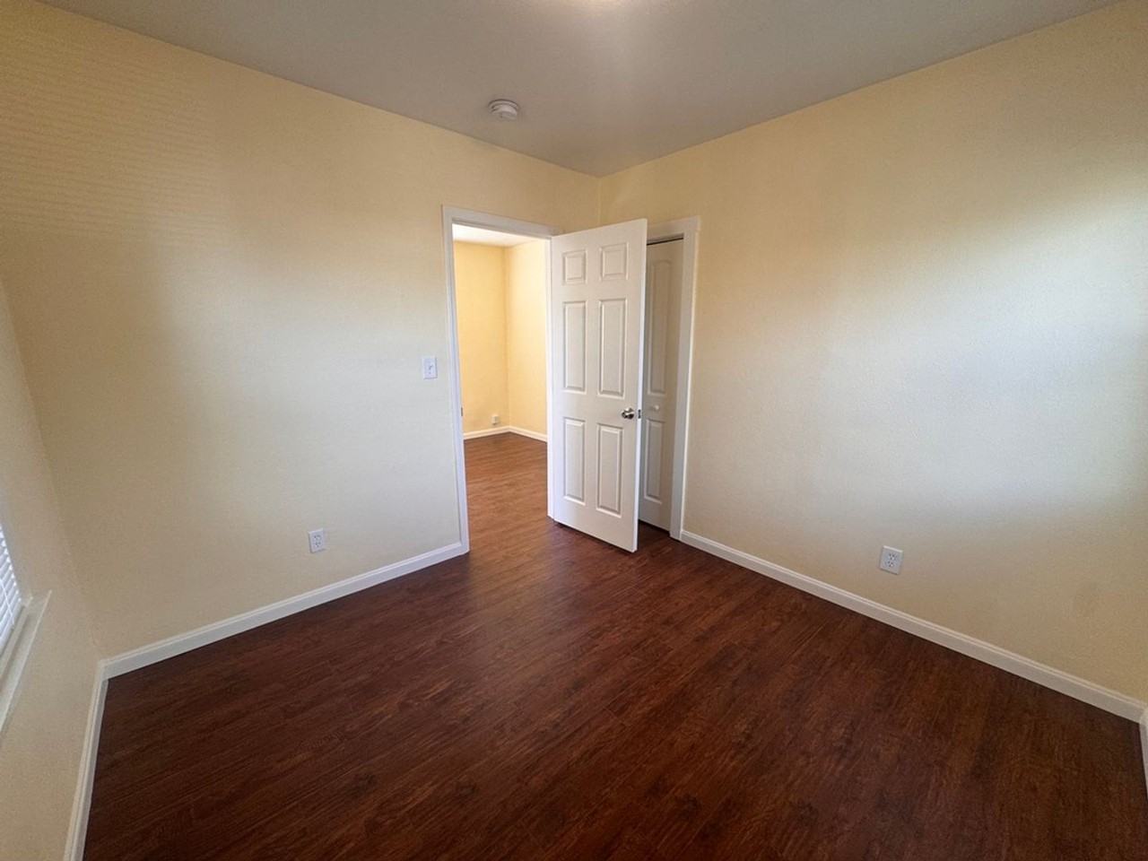 285 Sunset Blvd - Photo 6 of 18