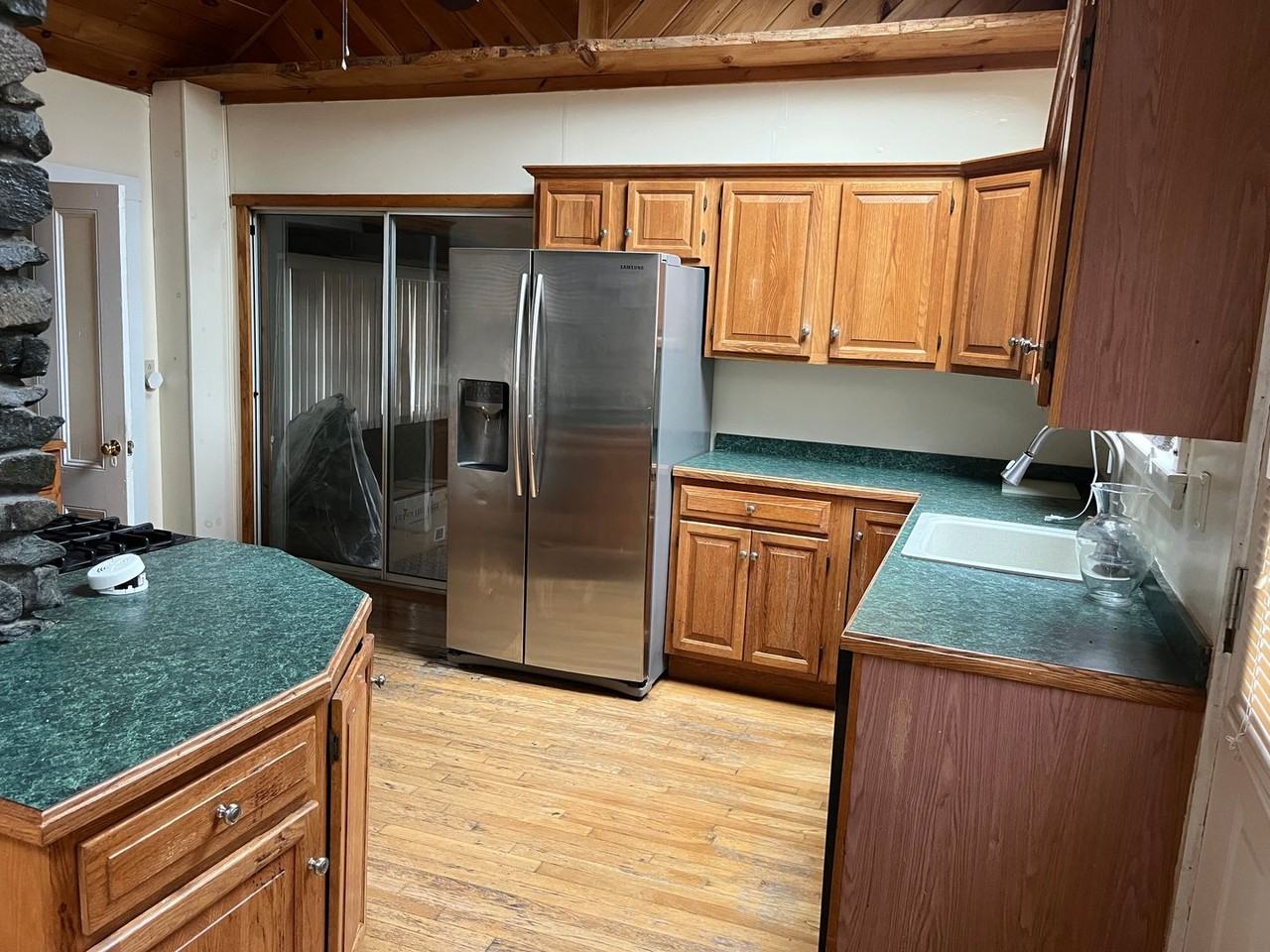 31 Oak St #1