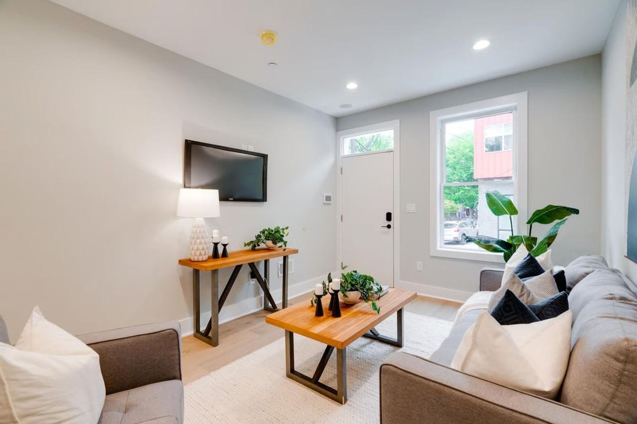 10 E Montgomery Ave - Photo 3 of 46
