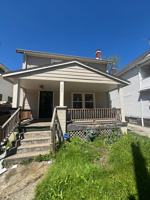 featured image of 930 E 131st St