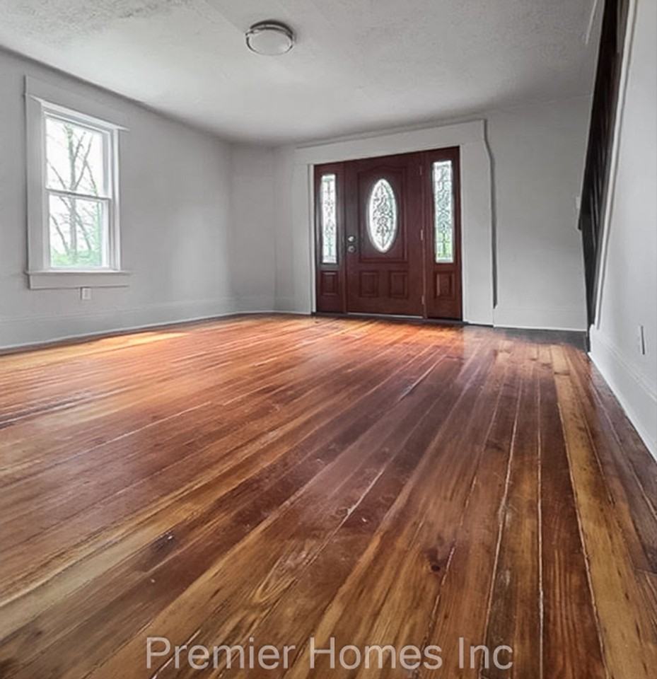 601 Hartford Ave Se - Photo 4 of 14