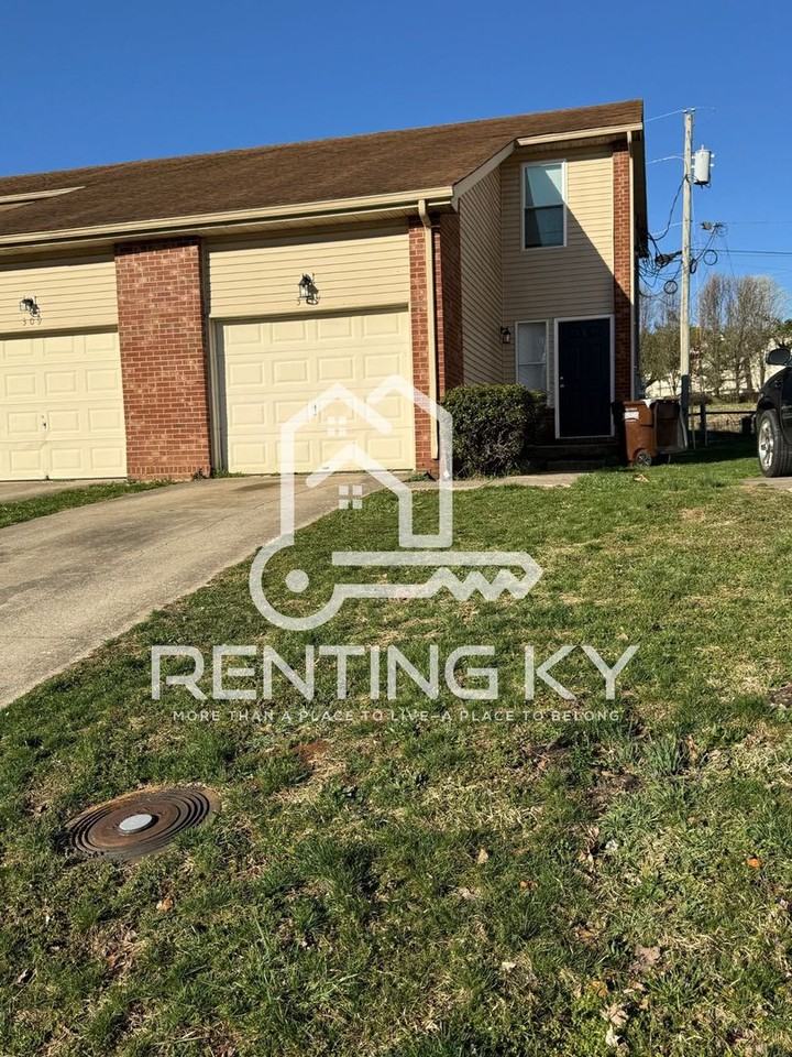 307 Peachtree Rd - Photo 2 of 12