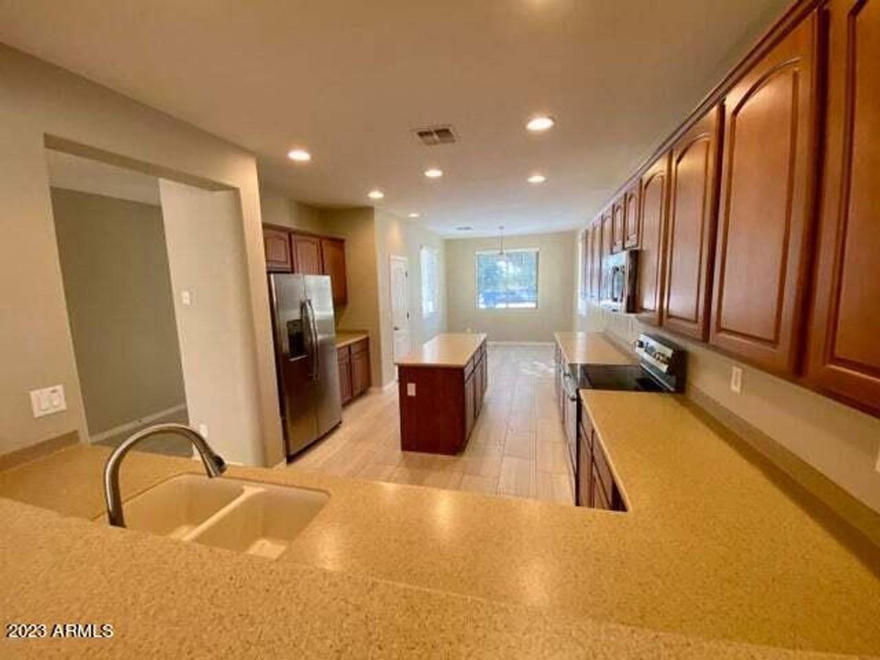 654 W Desert Mountain Dr - Photo 4 of 23