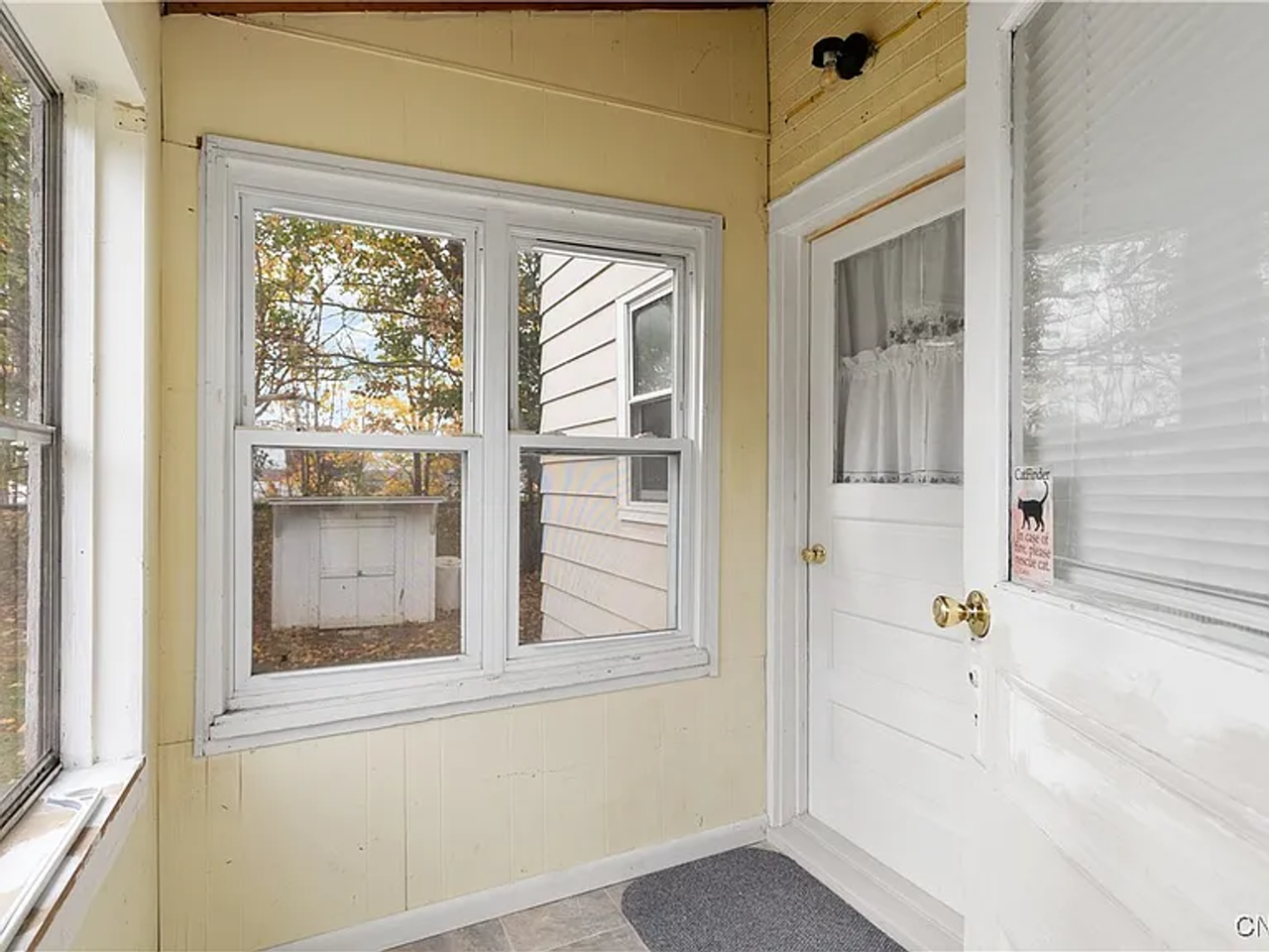 414 Broadwell Ave - Photo 3 of 15