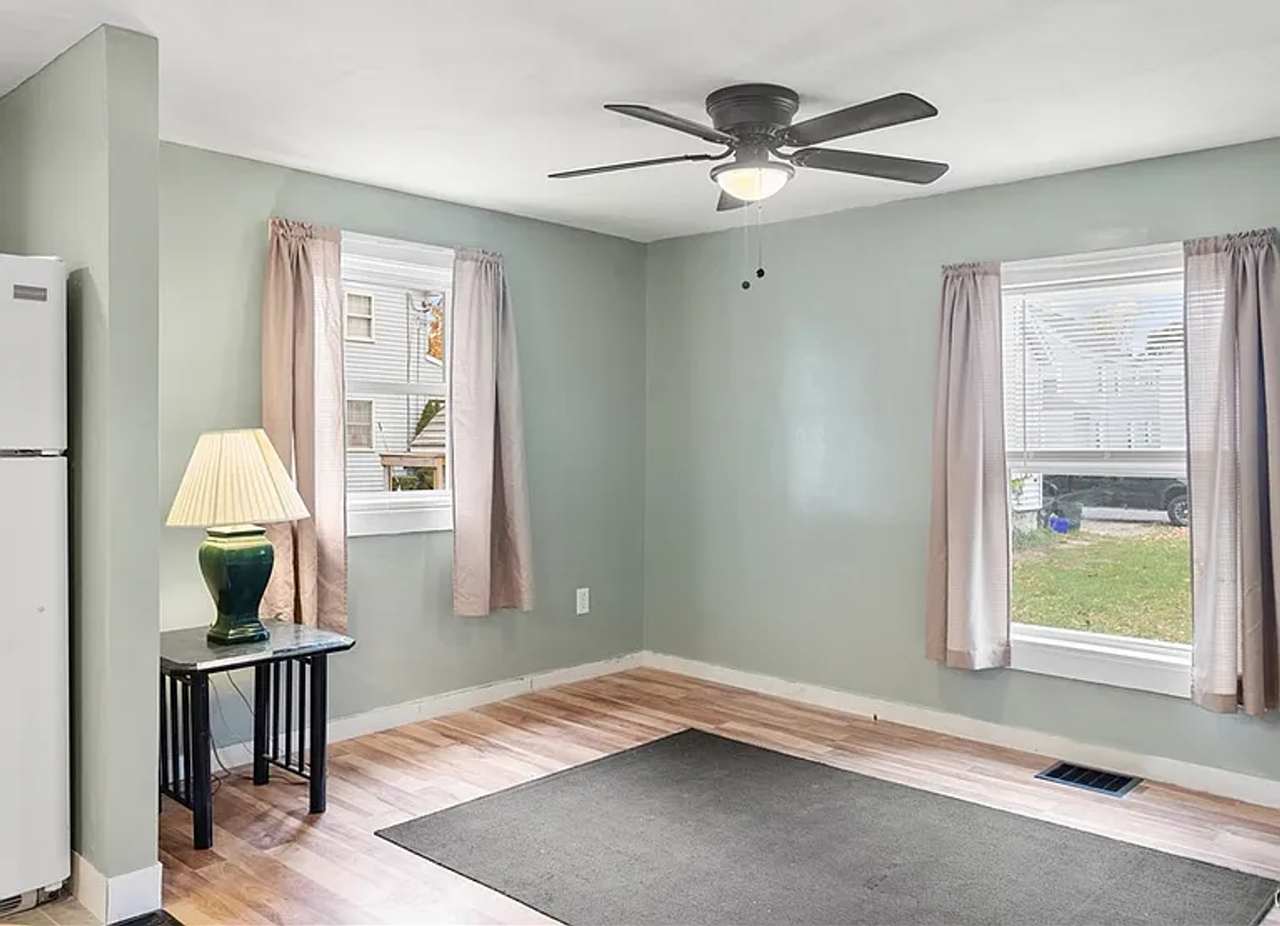 414 Broadwell Ave - Photo 6 of 15