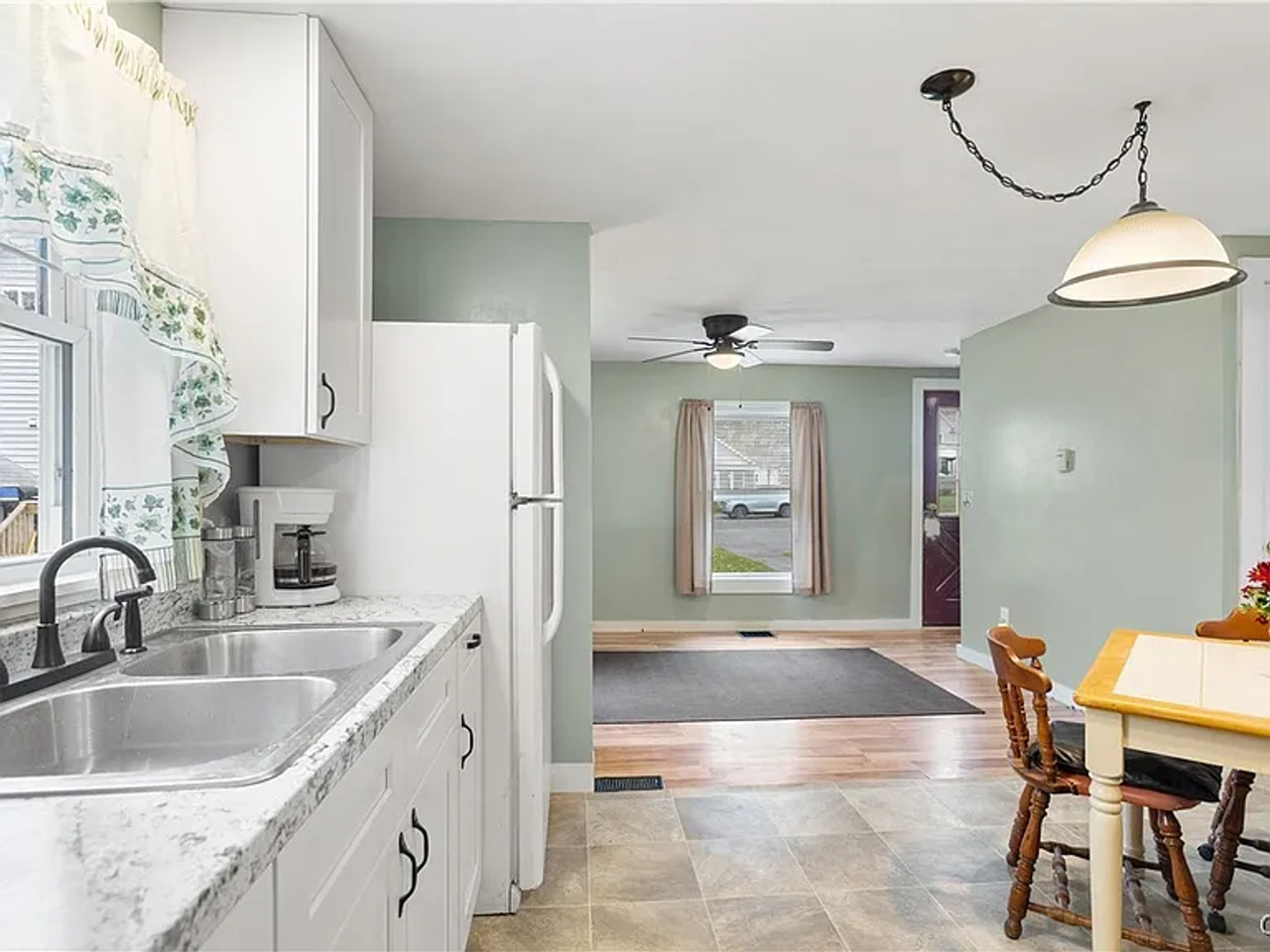 414 Broadwell Ave - Photo 7 of 15