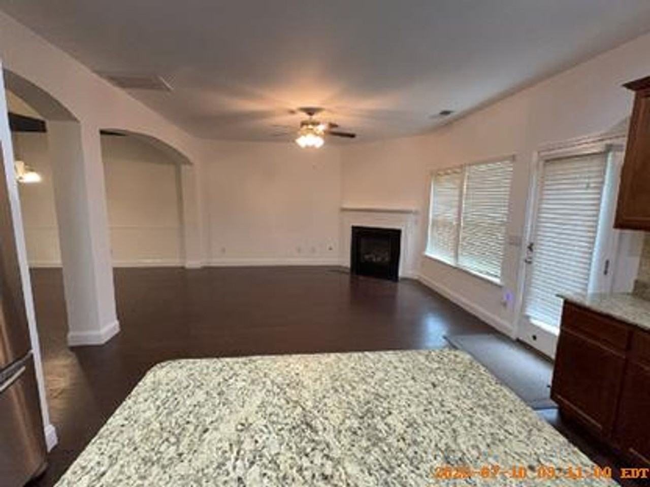 120 Tolbert St - Photo 3 of 19