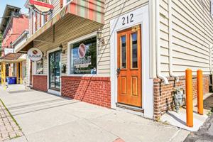 featured image of 210 3rd St