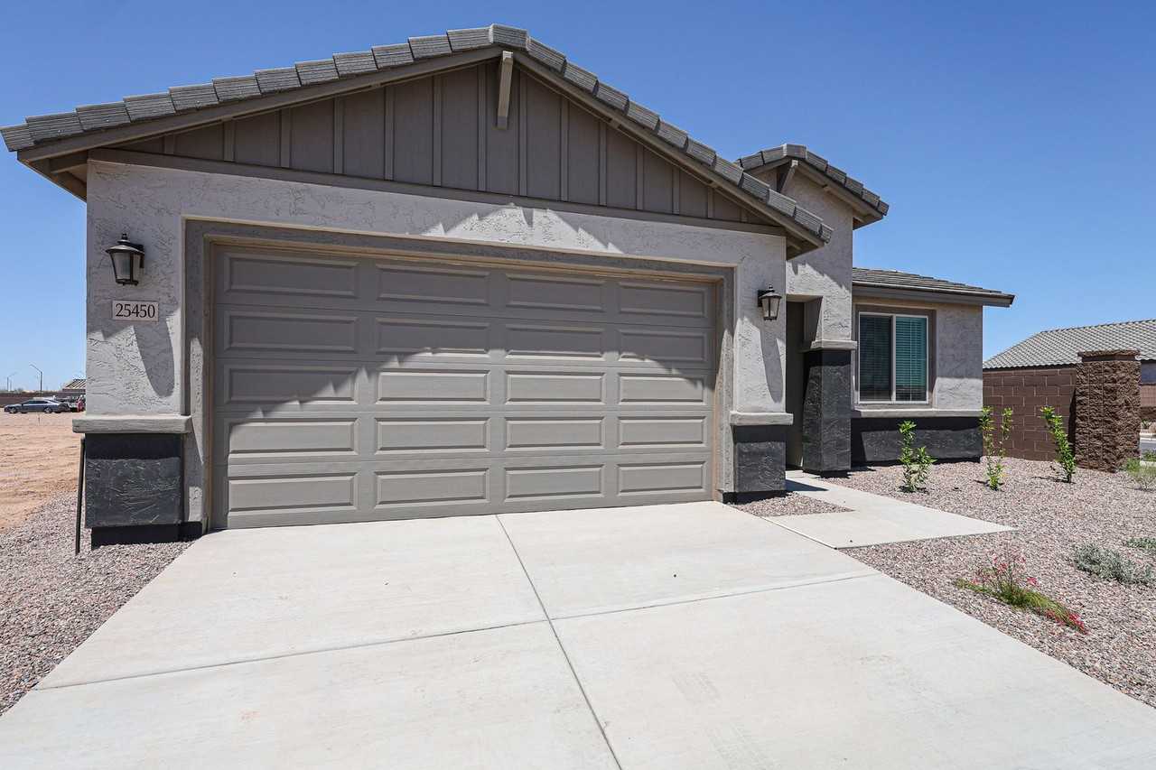 25450 N 166th Ln - Photo 2 of 50