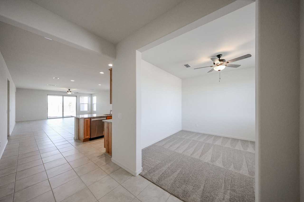 25450 N 166th Ln - Photo 5 of 50