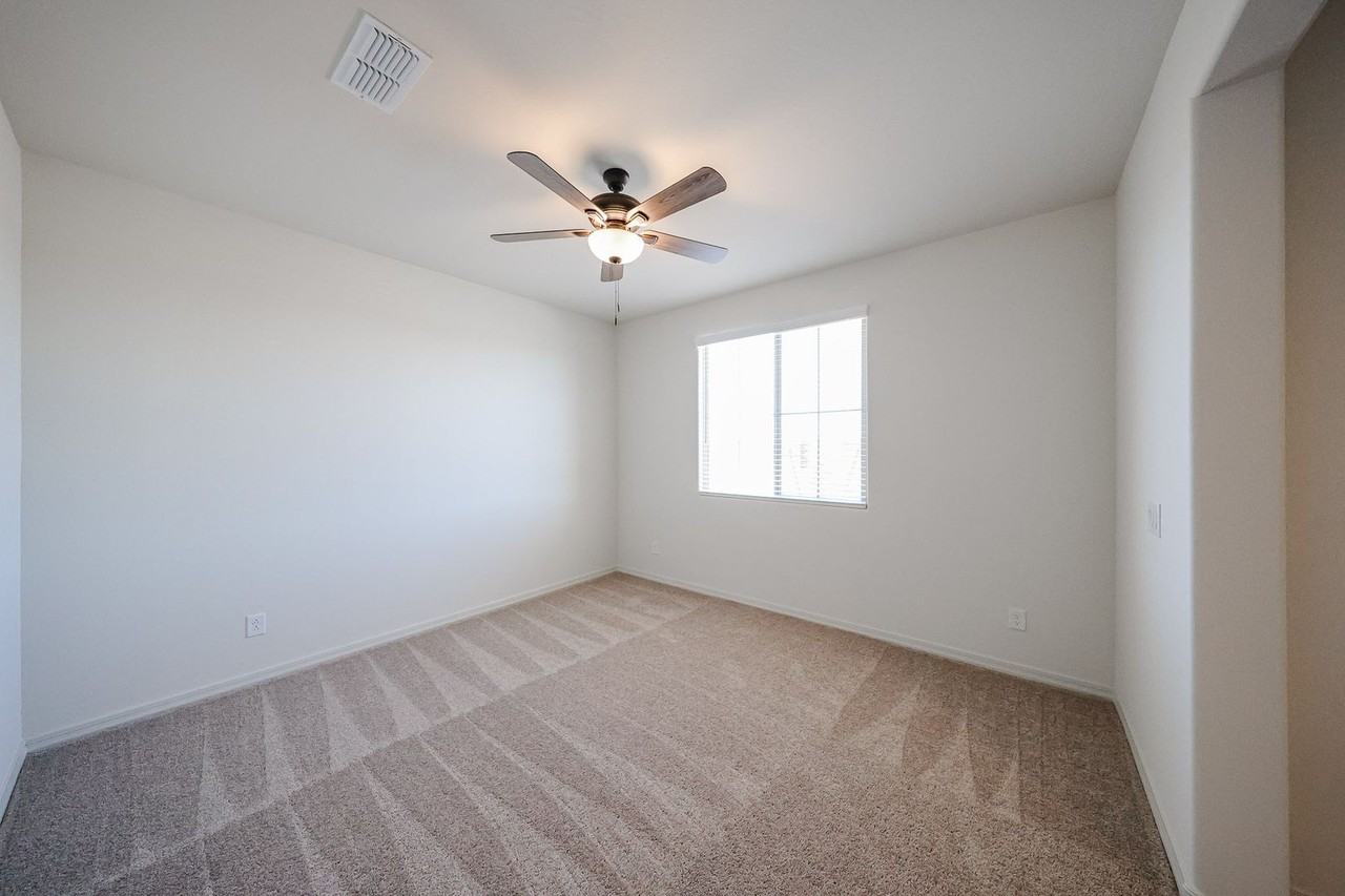 25450 N 166th Ln - Photo 6 of 50