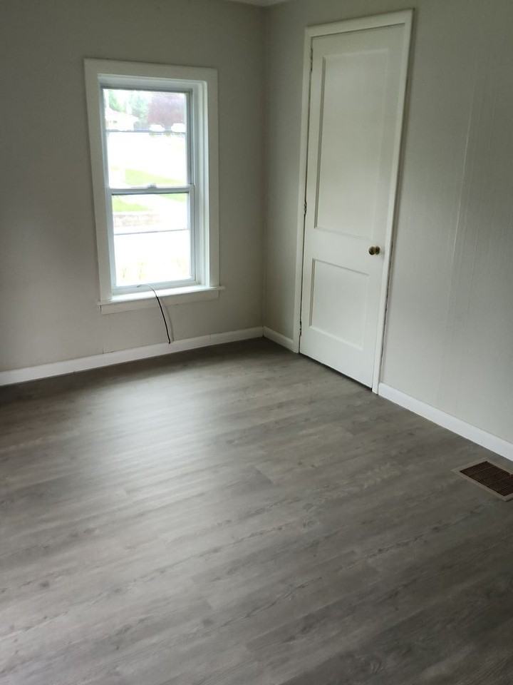 2889 Mercer Rd #2 - Photo 6 of 7