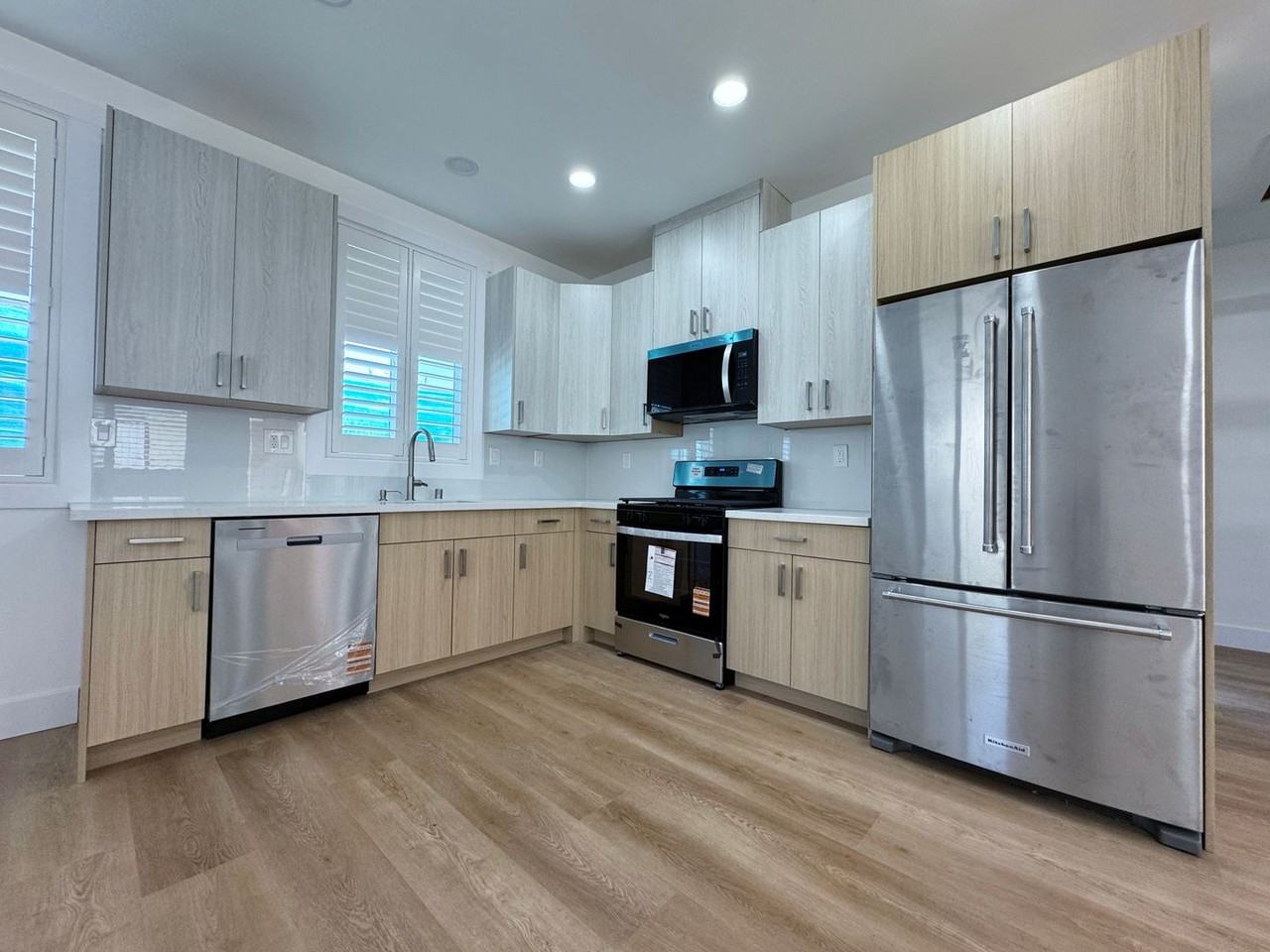 21391 Stans Ln #B - Photo 7 of 25