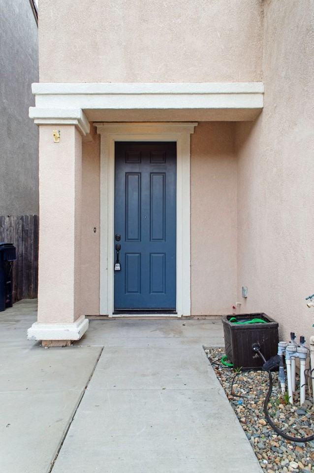 3249 Torrance Ave - Photo 3 of 38