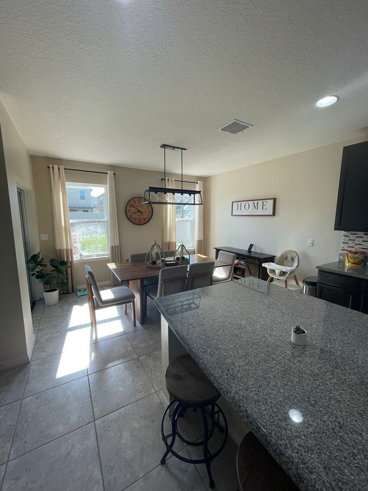 3430 Mt Vernon Way - Photo 6 of 24