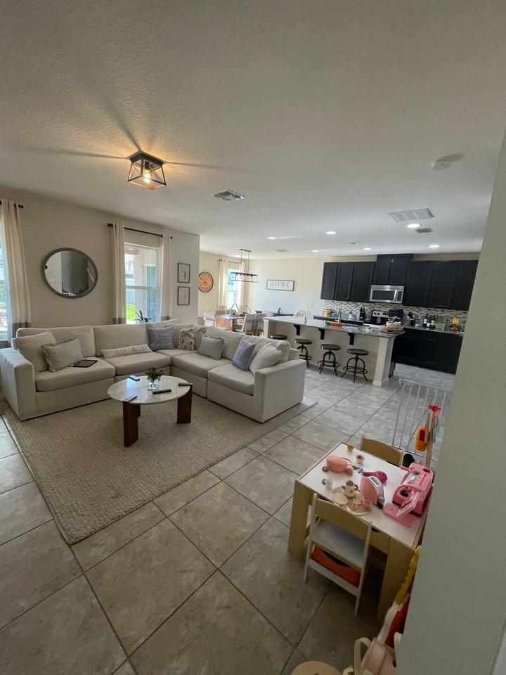 3430 Mt Vernon Way - Photo 7 of 24