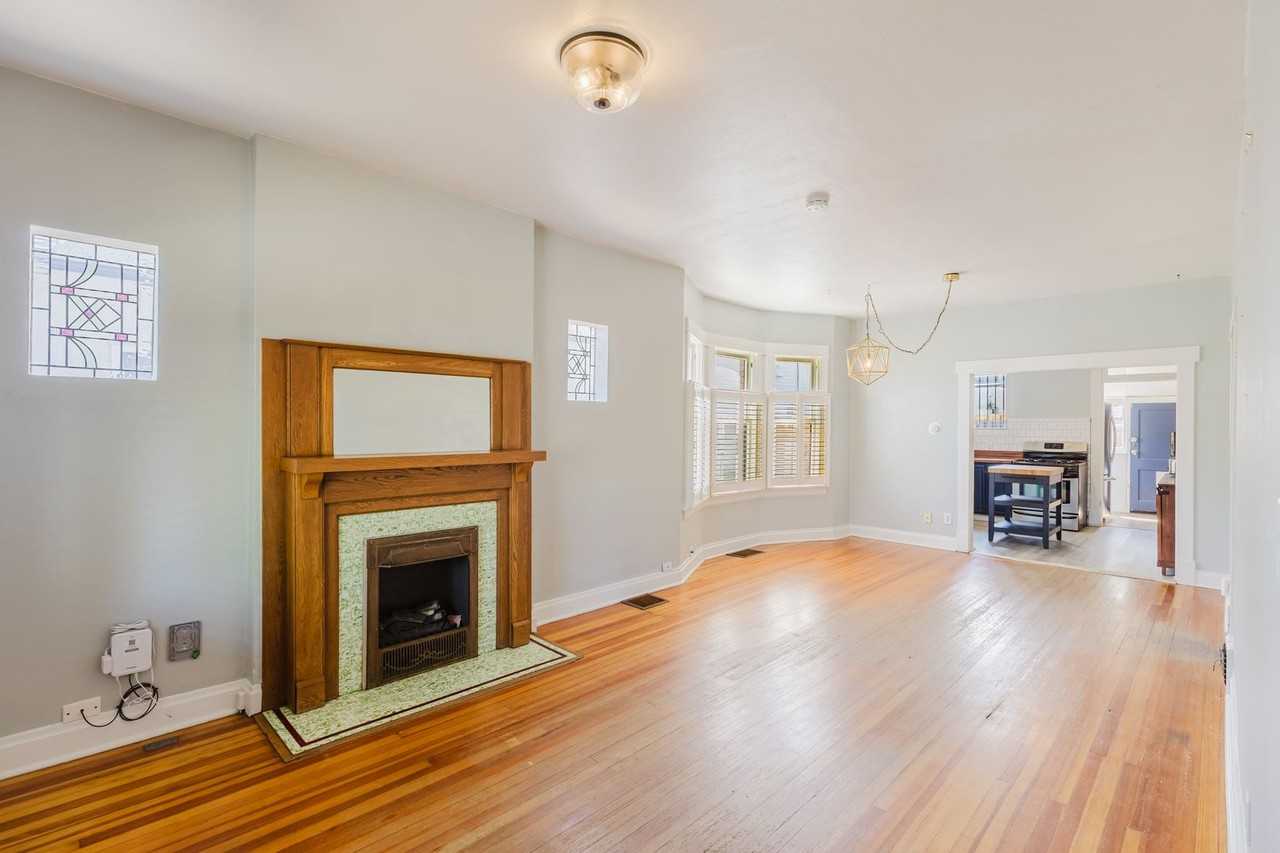 3641 N Clay St - Photo 4 of 34