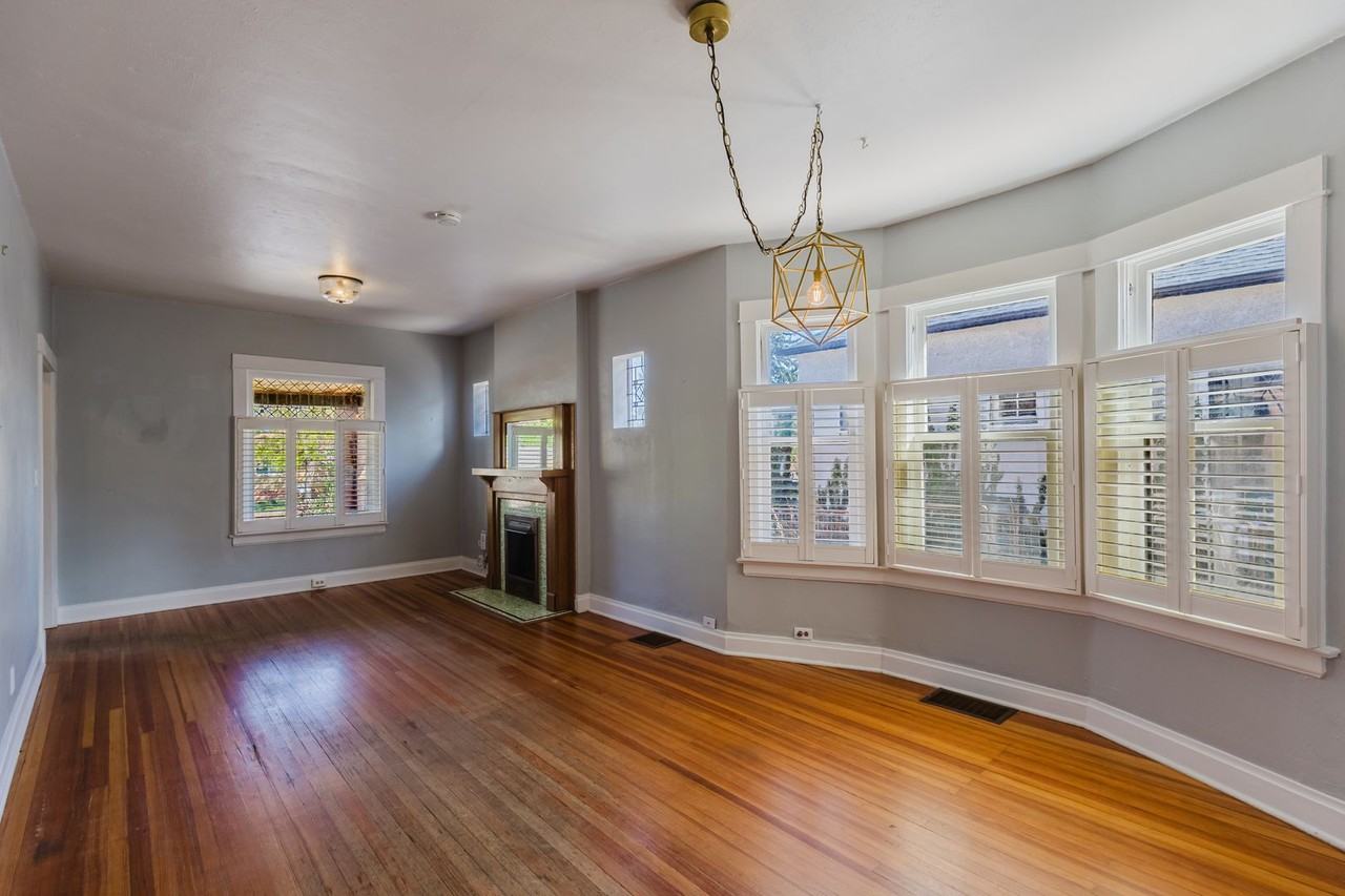 3641 N Clay St - Photo 5 of 34