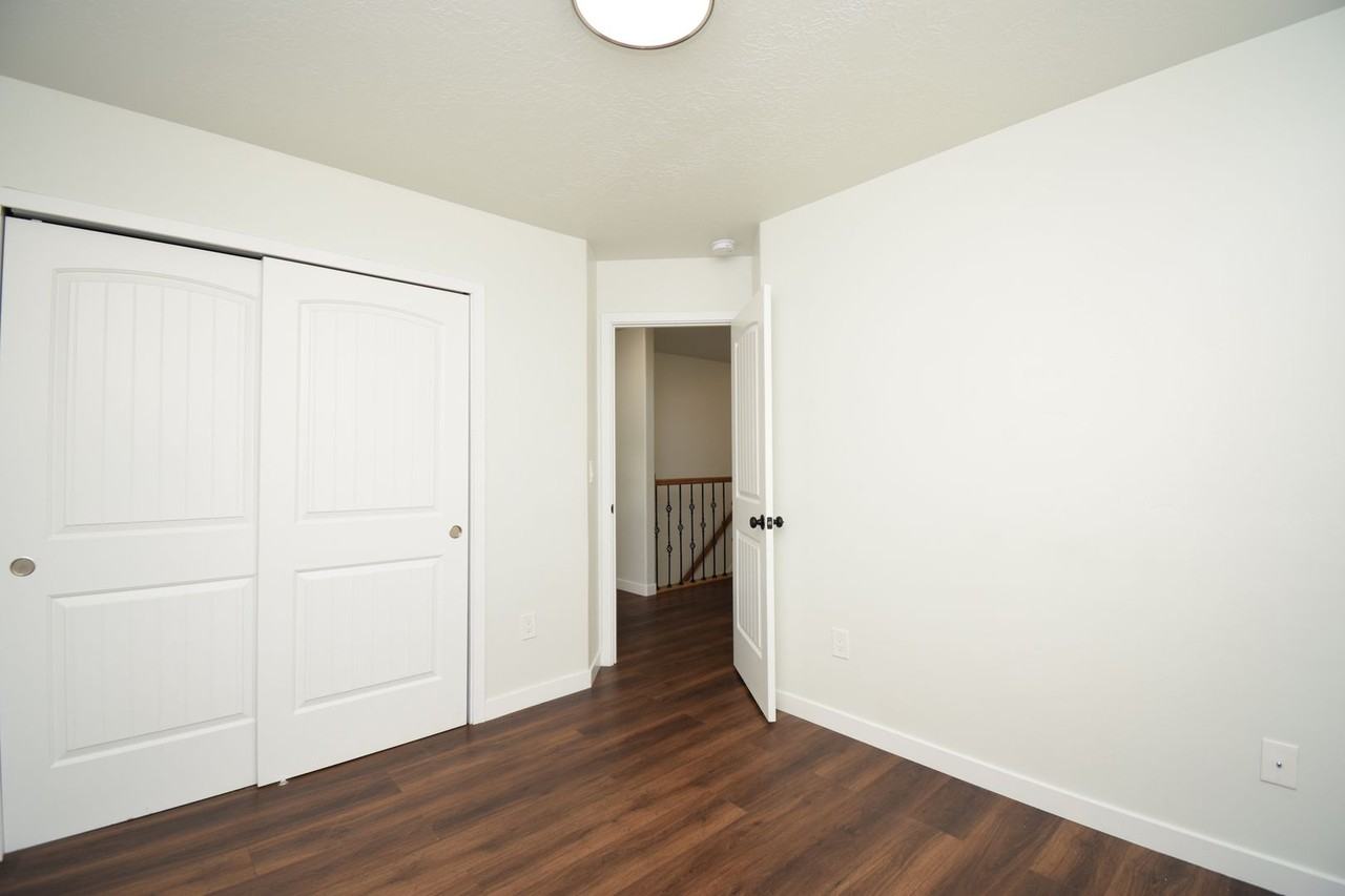 7934 W Marwari Rd - Photo 5 of 33