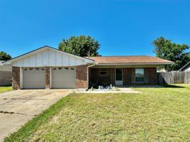 featured image of 7203 Nw Kingsbury Ave