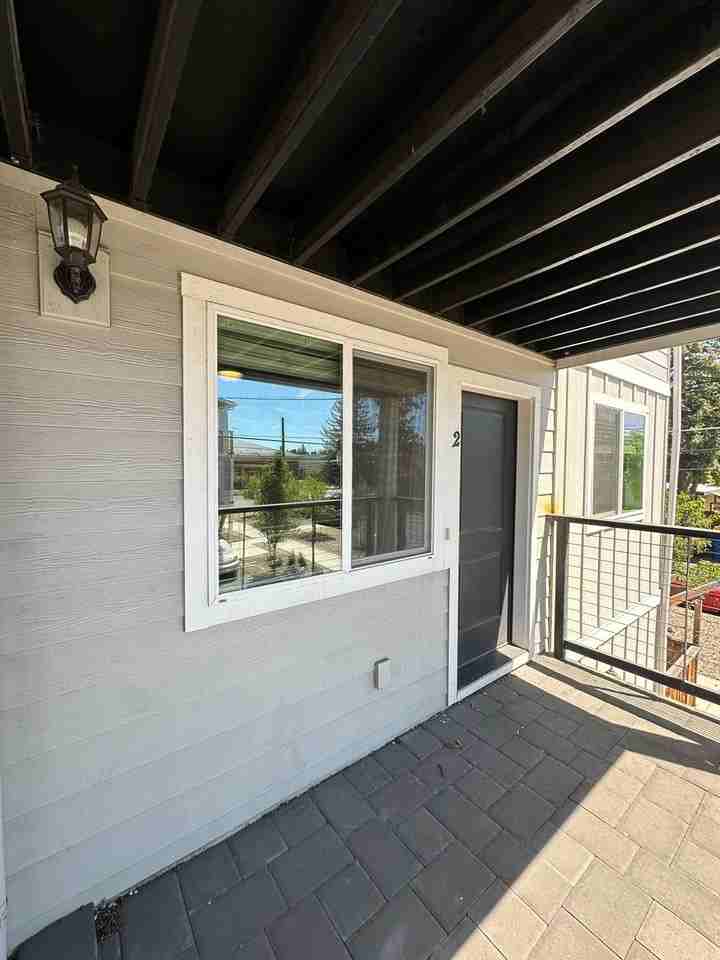 1455 Nw 8th St - Photo 5 of 19