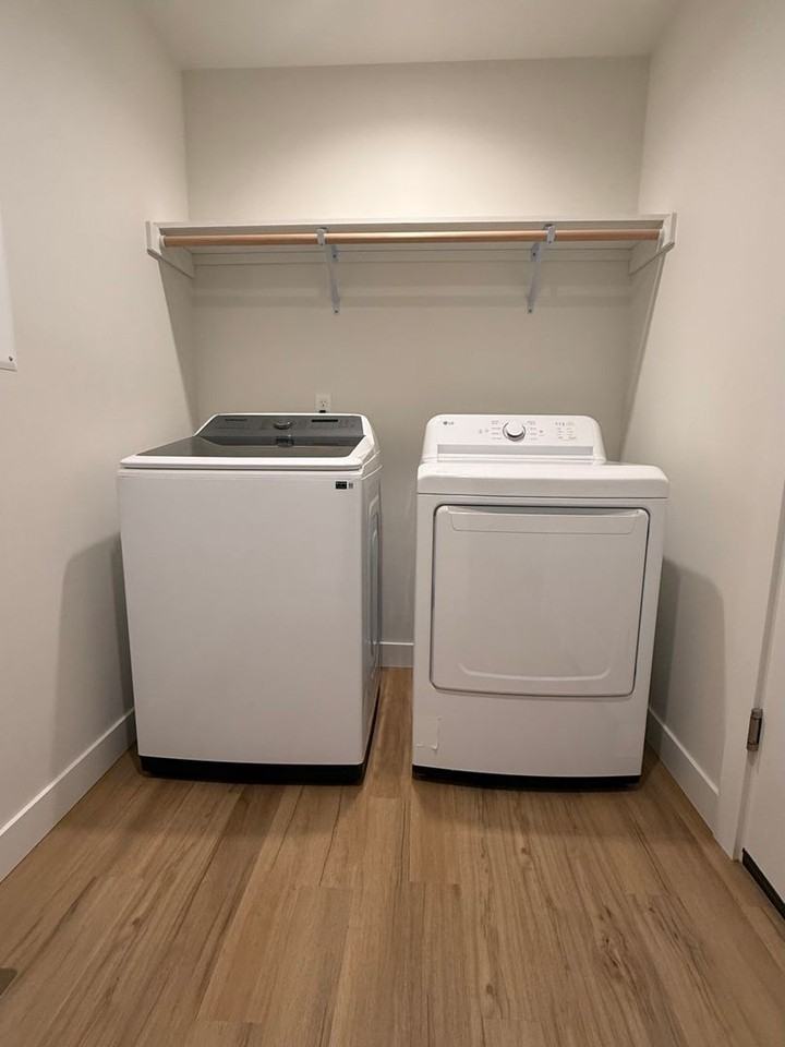 835 N Macaw Ave - Photo 6 of 17