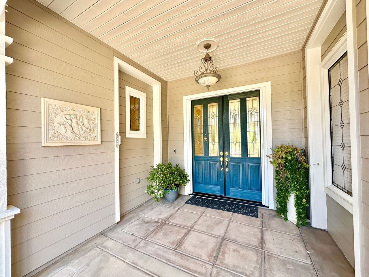 933 Highland Park - Photo 4 of 50