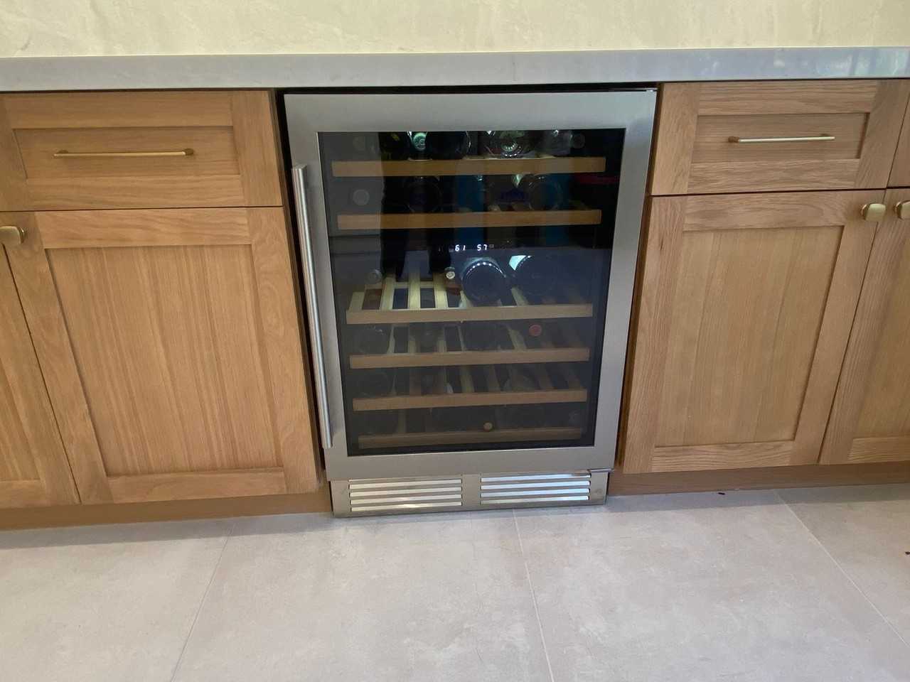 1003 Evergreen Ct - Photo 3 of 38